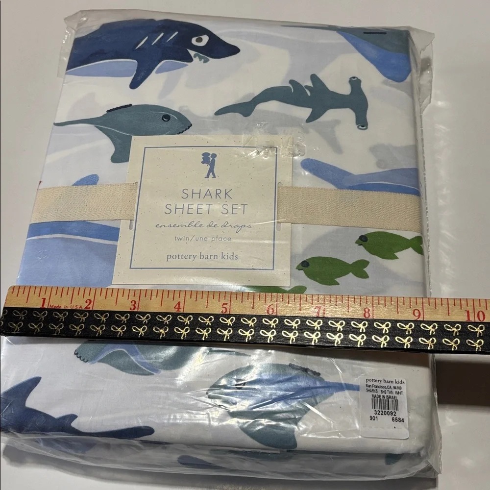 Pottery Barn Kids Sharks Sheet Set TWIN NEW